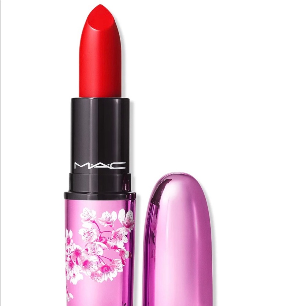 65-MAC LOVE ME LIPSTICKS POTENT  PETAL